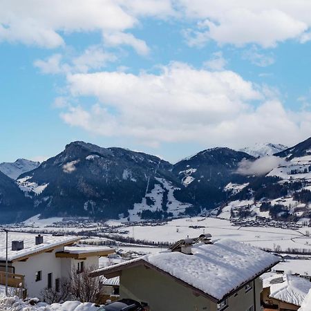 Monis Apartment Ramsau im Zillertal Luaran gambar