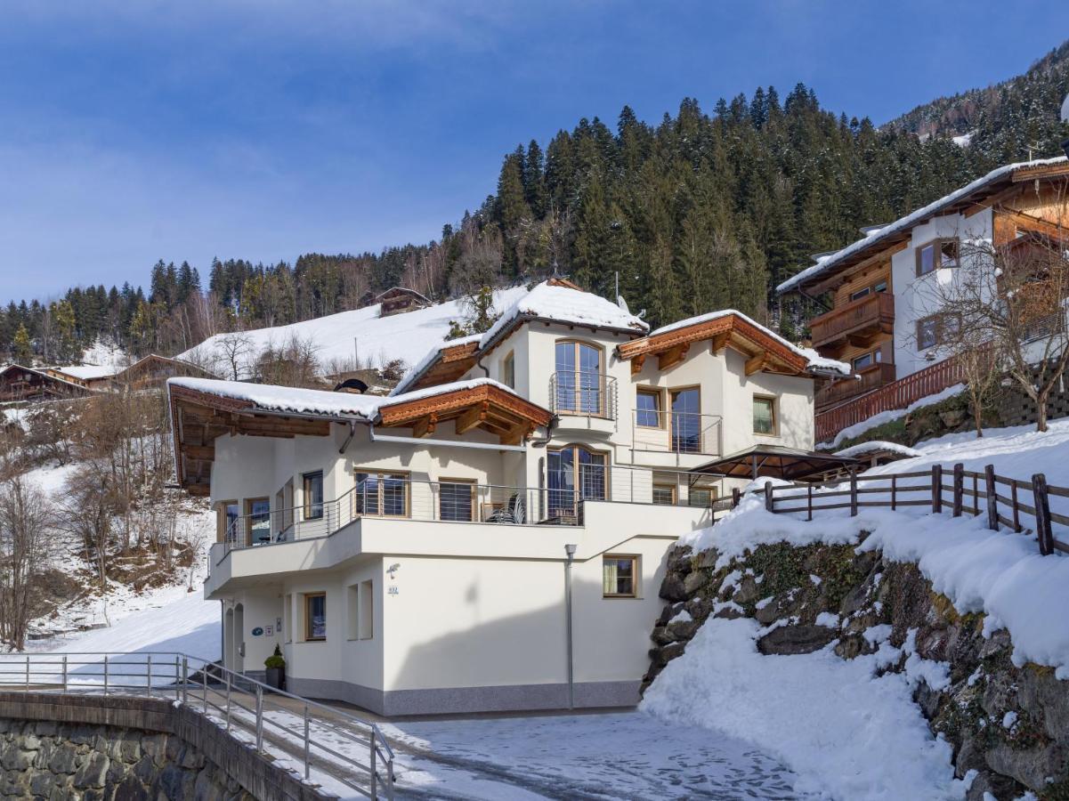 Monis Apartment Ramsau im Zillertal Luaran gambar